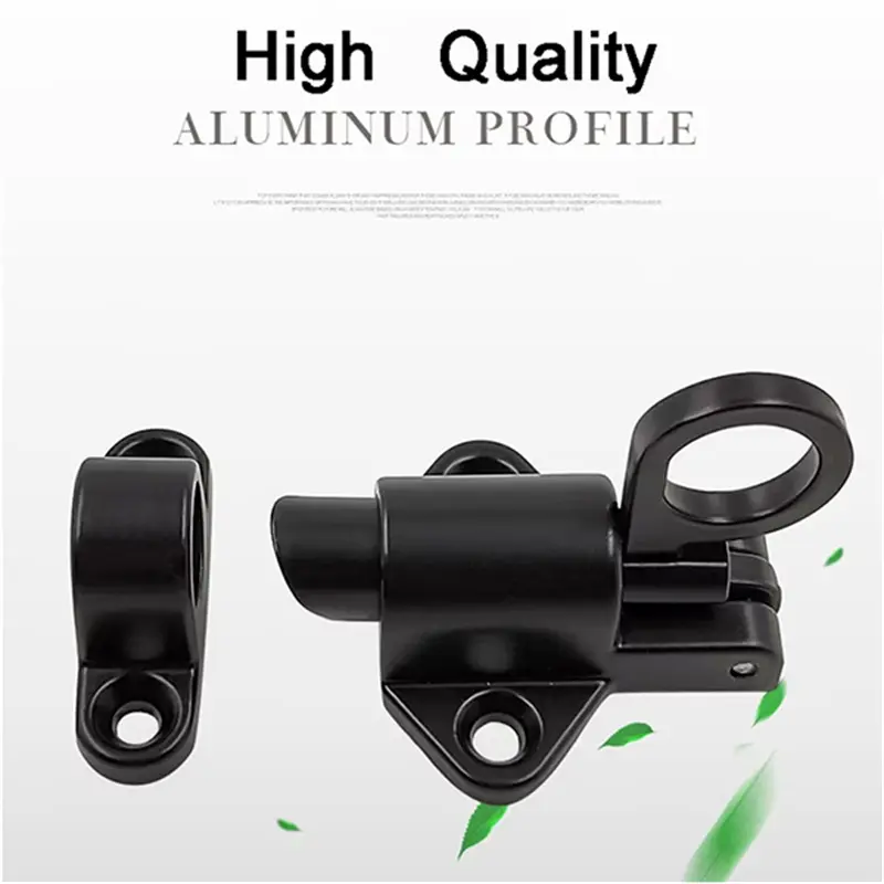 Automatic closing door latch