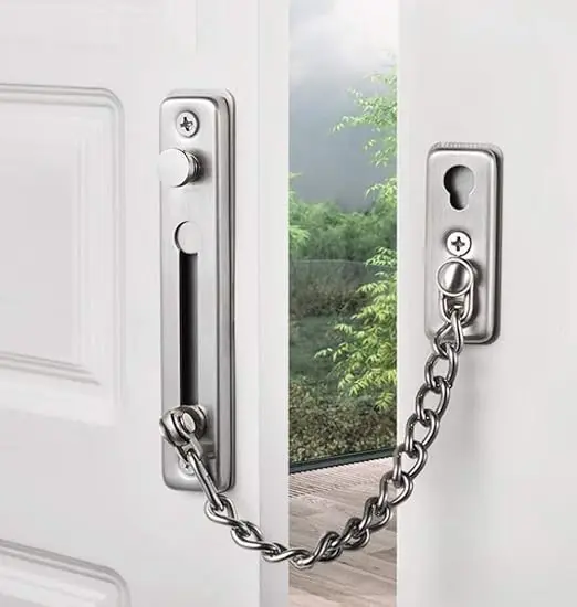 chain door lock.png