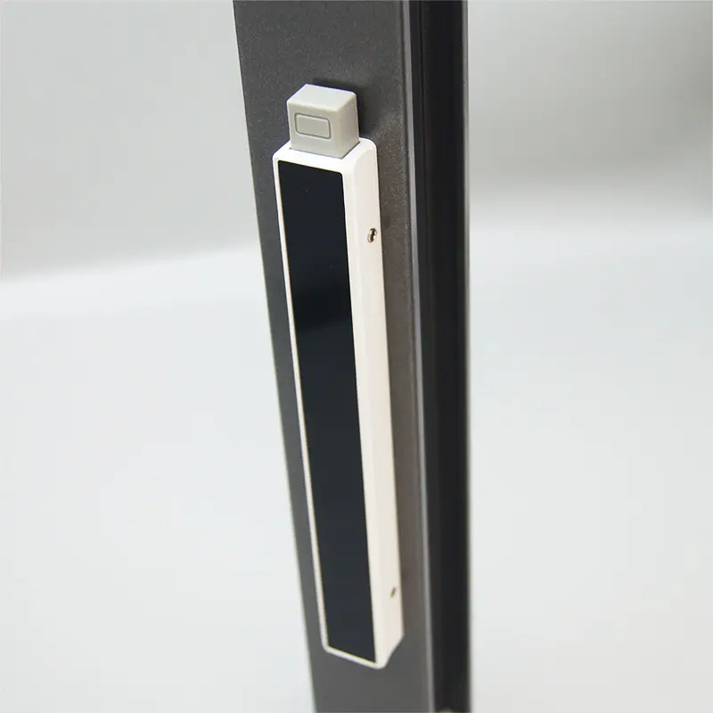 I Type door handle patio.jpg