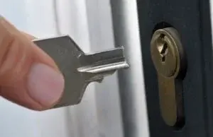 Broken Key in Lock.png